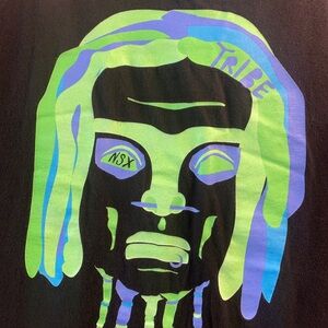 Tribal Art Tee-shirt Y2K  Albany Art Museum  Womens Medium Colorful V-neck